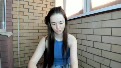 Snapshot of sweet_bun__ chatting on 05/14/26, 08:10 Christina online show from 05/14/26, 08:10