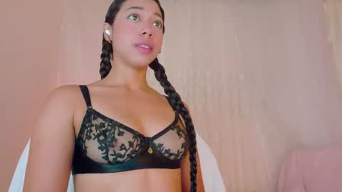 camil online show from 06/09/26, 10:27