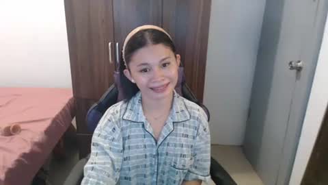 sweet_cassyxx online show from 02/01/26, 12:48