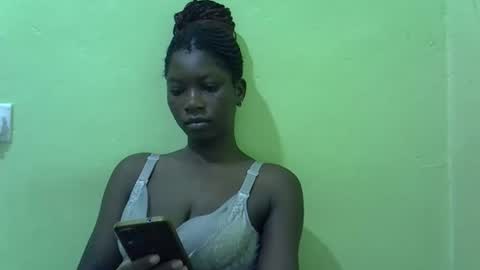 sweet_cherie1 online show from 04/27/26, 05:49