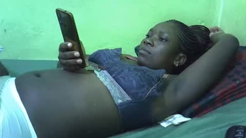sweet_cherie1 online show from 05/30/26, 04:59
