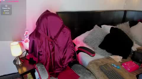 sweet cherry online show from 07/25/26, 05:49