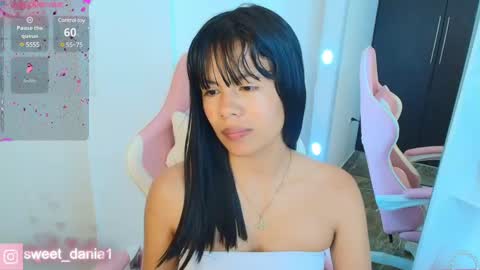 sweet_dania_ online show from 03/04/25, 03:44