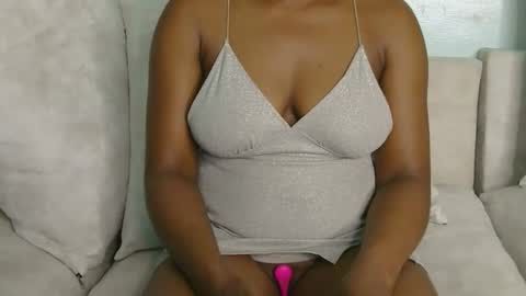 dellah online show from 03/27/26, 03:01