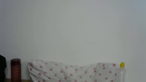 Snapshot of sweet_diva19 chatting on 10/29/25, 10:33 sweet_diva19 online show from 10/29/25, 10:33