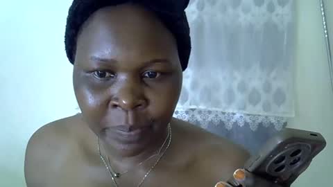 sweet_dori33 online show from 05/16/26, 03:03