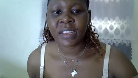 sweet_dori33 online show from 06/15/26, 08:16