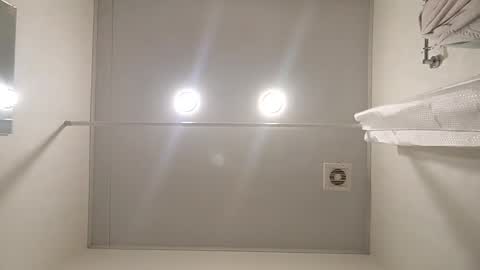 Snapshot of sweet_dreams88888 chatting on 12/25/24, 10:28 Samanta online show from 12/25/24, 10:28