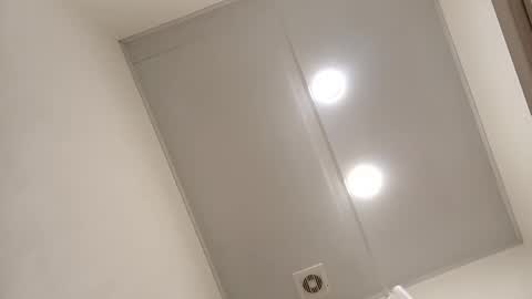 Snapshot of sweet_dreams88888 chatting on 02/28/25, 10:09 Samanta online show from 02/28/25, 10:09