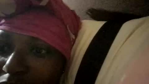 sweet_ebony001 online show from 04/04/26, 01:04