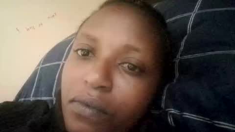 sweet_ebony001 online show from 04/12/26, 12:32