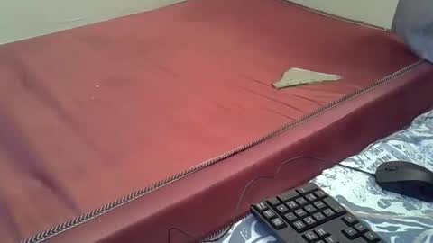 Edah online show from 05/05/26, 02:14
