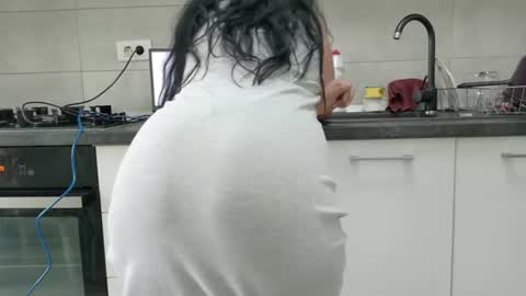          online show from 06/24/26, 04:22