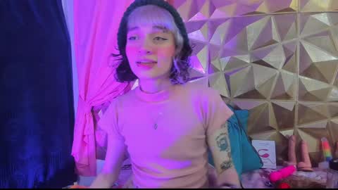  emmili  online show from 12/24/24, 11:49