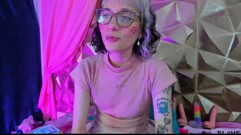  emmili  online show from 01/09/25, 03:23