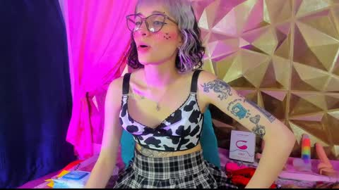  emmili  online show from 01/12/25, 03:14