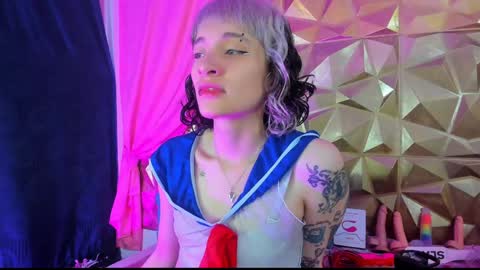  emmili  online show from 01/13/25, 12:13