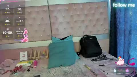  emmili  online show from 05/18/26, 12:11