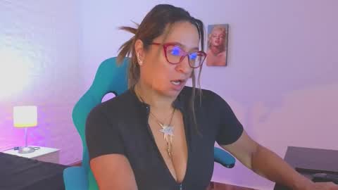 Sweet Evans online show from 02/04/26, 06:08