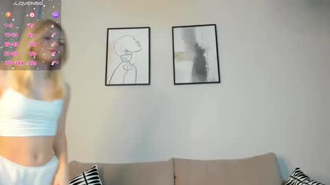 Julia online show from 02/26/25, 12:14