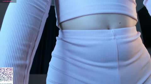 Julia online show from 03/08/25, 05:33