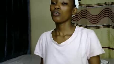 sweet_freaky online show from 05/22/26, 08:47