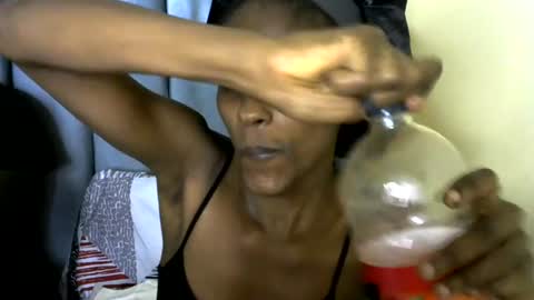 Snapshot of sweet_freaky chatting on 07/13/26, 01:14 sweet_freaky online show from 07/13/26, 01:14