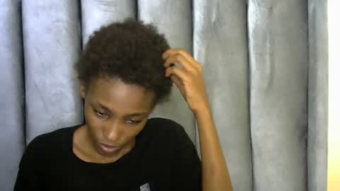 Snapshot of sweet_freaky chatting on 07/19/26, 01:09 sweet_freaky online show from 07/19/26, 01:09