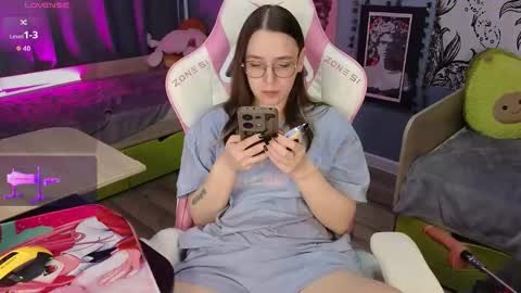 Alice online show from 11/16/25, 03:23