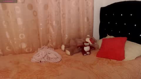 Snapshot of sweet_hannaah chatting on 09/23/25, 09:01 Hannah online show from 09/23/25, 09:01