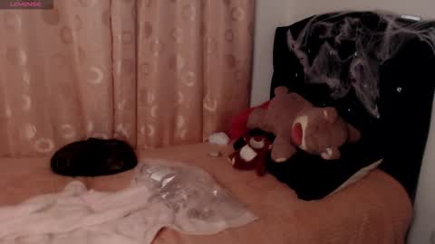 Snapshot of sweet_hannaah chatting on 10/14/25, 09:10 Hannah online show from 10/14/25, 09:10