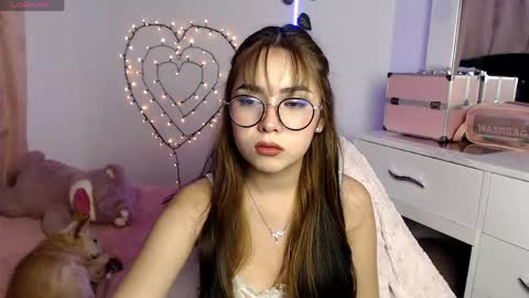 Hannah online show from 05/04/26, 04:52