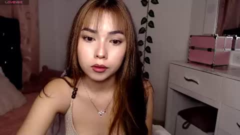 Snapshot of sweet_hannaah chatting on 06/16/26, 02:36 Hannah online show from 06/16/26, 02:36