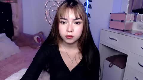 Snapshot of sweet_hannaah chatting on 06/20/26, 08:17 Hannah online show from 06/20/26, 08:17
