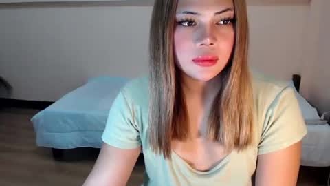 sophia daisy  online show from 12/15/25, 11:42