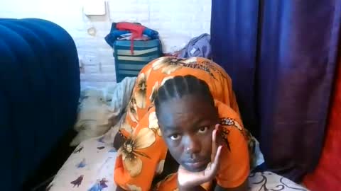 sweet_hennessey online show from 06/05/26, 11:49