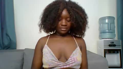 ESTHER NEEMA online show from 10/20/25, 04:13