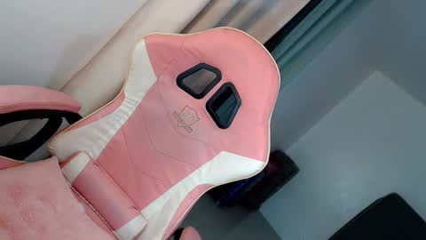 Jess online show from 12/26/24, 01:21