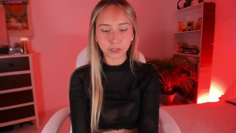 Snapshot of sweet_kalisa chatting on 01/08/25, 04:33 Call me Kali online show from 01/08/25, 04:33