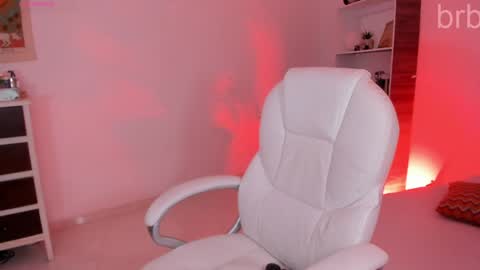 Snapshot of sweet_kalisa chatting on 01/31/25, 03:22 Call me Kali online show from 01/31/25, 03:22