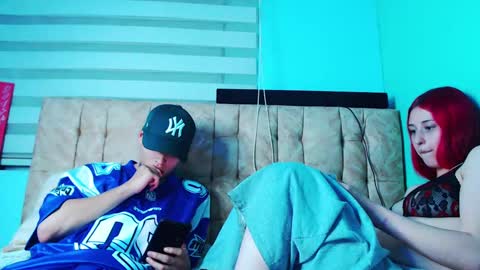 Snapshot of sweet_karma_ chatting on 02/18/25, 03:10 Help me to reach 100 thumps up online show from 02/18/25, 03:10