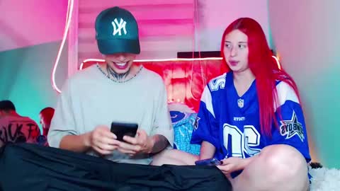 Snapshot of sweet_karma_ chatting on 03/09/25, 06:17 Help me to reach 100 thumps up online show from 03/09/25, 06:17