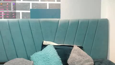 sweet_kitty_05 online show from 05/15/26, 11:56