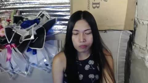 sweet_lady14 online show from 04/25/26, 02:47