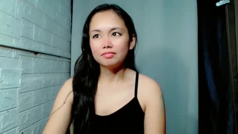 LAIKA online show from 04/18/26, 05:11