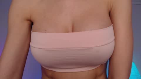 Jen online show from 04/06/26, 07:53