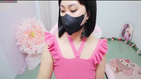 Lily online show from 05/03/26, 11:55