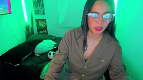 Lina online show from 03/18/26, 01:20