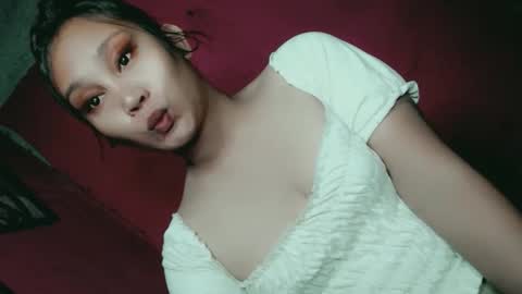 Snapshot of sweet_lover5 chatting on 10/07/25, 12:13 SWEET LOVE online show from 10/07/25, 12:13