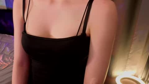 Lana online show from 05/05/26, 05:21